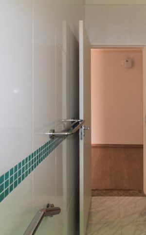 Casa à venda com 120m², 2 quartos e 2 vagas Casa à venda com 120m², 2 quartos e 2 vagasBanheiro da Suíte 1