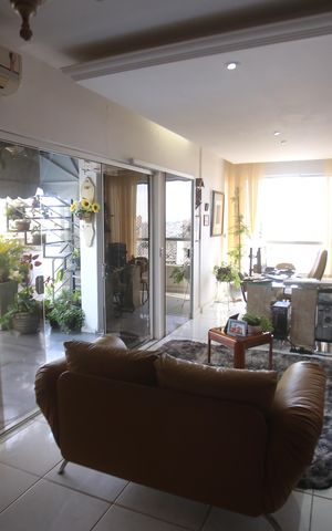 Apartamento à venda com 200m², 4 quartos e 2 vagasCobertura