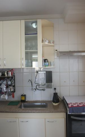 Apartamento à venda com 200m², 4 quartos e 2 vagasCozinha