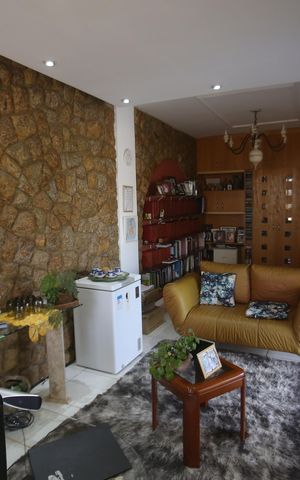 Apartamento à venda com 200m², 4 quartos e 2 vagasCobertura