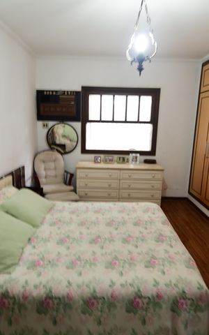 Casa à venda com 209m², 3 quartos e 2 vagasQuarto 3 - Suíte