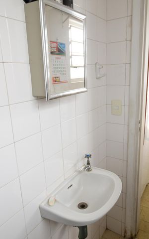 Casa à venda com 209m², 3 quartos e 2 vagasBanheiro de serviço