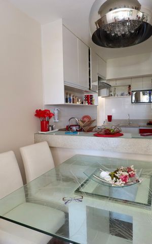 Casa de condomínio para alugar com 72m², 3 quartos e 2 vagas Casa de condomínio para alugar com 72m², 3 quartos e 2 vagasSala