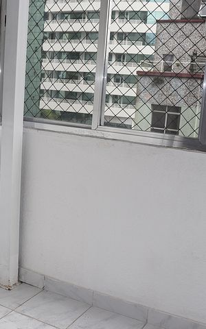 Apartamento à venda com 71m², 2 quartos e sem vagaVaranda