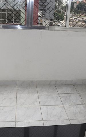 Apartamento à venda com 71m², 2 quartos e sem vagaVaranda