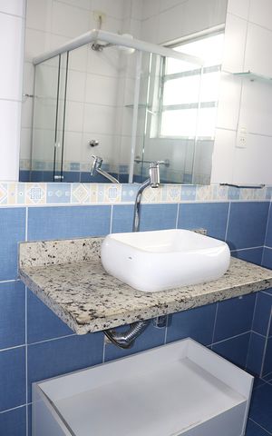 Apartamento à venda com 71m², 2 quartos e sem vagaBanheiro