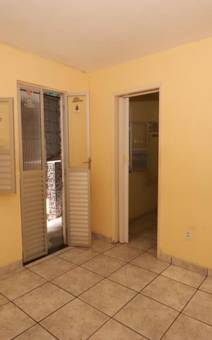 Studio para alugar com 28m², 2 quartos e sem vaga Studio para alugar com 28m², 2 quartos e sem vagaSala