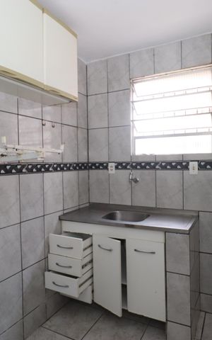 Studio para alugar com 28m², 2 quartos e sem vaga Studio para alugar com 28m², 2 quartos e sem vagaCozinha