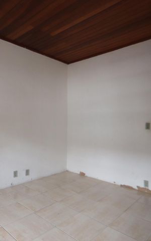 Casa à venda com 170m², 3 quartos e 5 vagasEscritório