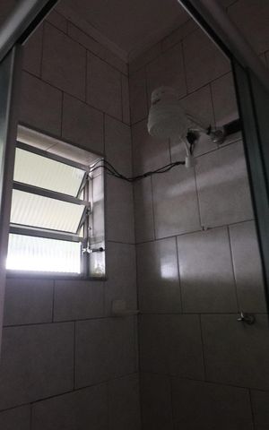 Casa à venda com 170m², 3 quartos e 5 vagasBanheiro 1