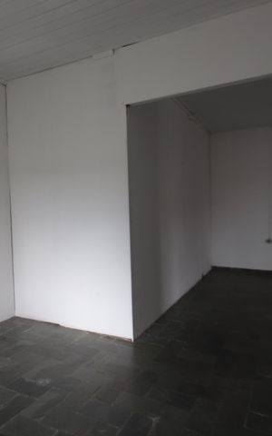 Casa à venda com 170m², 3 quartos e 5 vagasCasa 2
