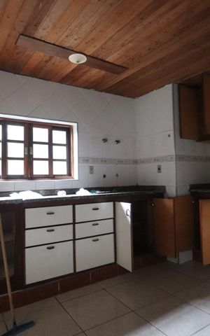 Casa à venda com 170m², 3 quartos e 5 vagasCozinha