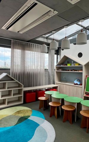 Studio para alugar com 33m², 1 quarto e sem vaga Studio para alugar com 33m², 1 quarto e sem vagaBrinquedoteca