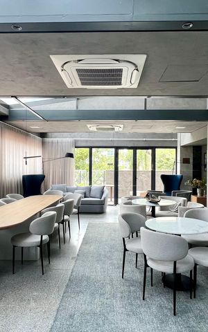 Studio para alugar com 33m², 1 quarto e sem vaga Studio para alugar com 33m², 1 quarto e sem vagaSalão de Festas