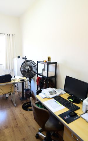 Casa à venda com 165m², 3 quartos e 3 vagasQuarto 2