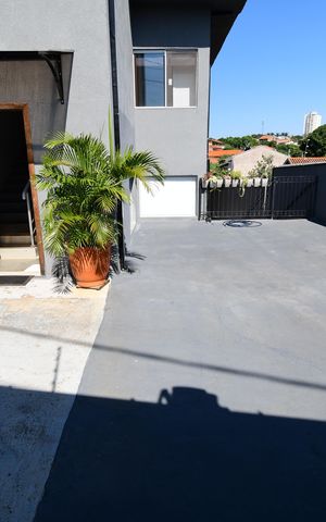 Casa à venda com 165m², 3 quartos e 3 vagasGaragem