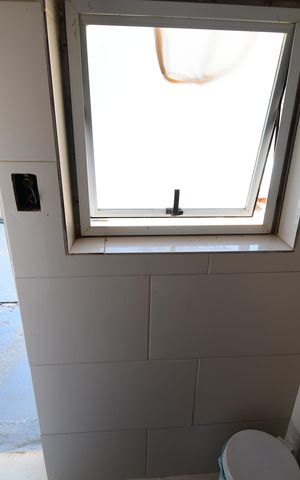 Casa à venda com 165m², 3 quartos e 3 vagasBanheiro de serviço