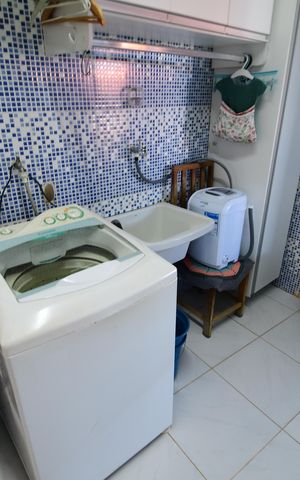 Casa à venda com 165m², 3 quartos e 3 vagasÁrea de Serviço