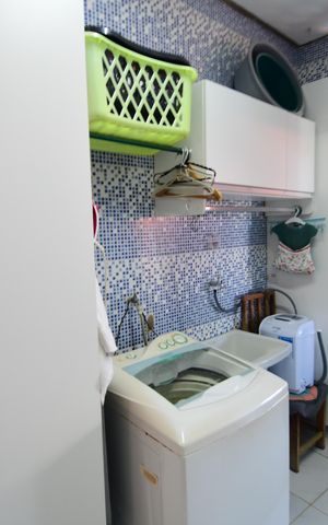 Casa à venda com 165m², 3 quartos e 3 vagasÁrea de Serviço
