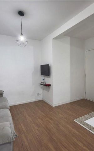 Apartamento à venda com 44m², 2 quartos e 1 vaga Apartamento à venda com 44m², 2 quartos e 1 vagaSala