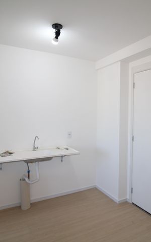 Apartamento para alugar com 39m², 2 quartos e sem vagaSala / Cozinha