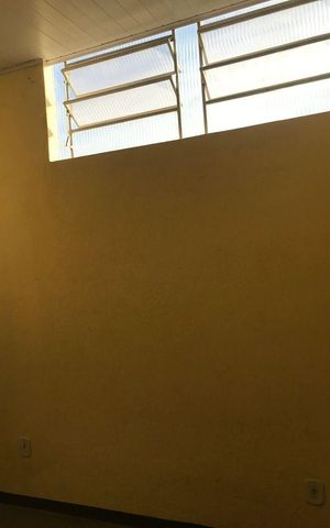 Casa para alugar com 55m², 2 quartos e sem vaga