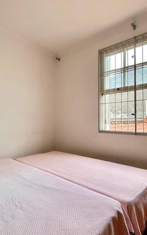 Casa à venda com 143m², 2 quartos e 2 vagas Casa à venda com 143m², 2 quartos e 2 vagasQuarto 2