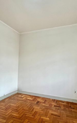 Casa à venda com 143m², 2 quartos e 2 vagas Casa à venda com 143m², 2 quartos e 2 vagasQuarto 1