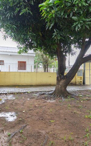 Casa para alugar com 80m², 2 quartos e 6 vagas