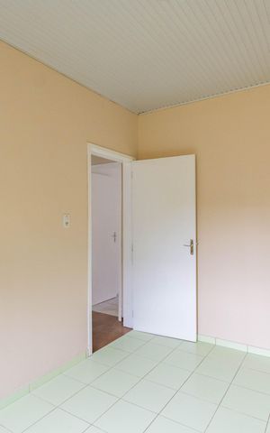 Casa para alugar com 80m², 2 quartos e 6 vagas