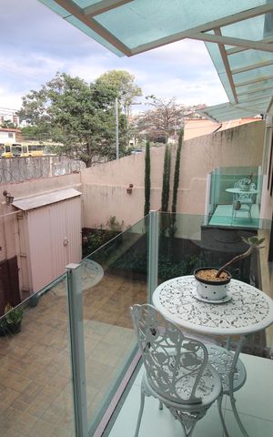 Casa à venda com 274m², 3 quartos e 6 vagasVaranda
