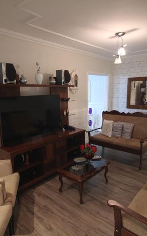 Casa à venda com 274m², 3 quartos e 6 vagasSala 2