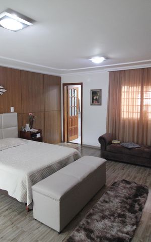 Casa à venda com 274m², 3 quartos e 6 vagasQuarto 1