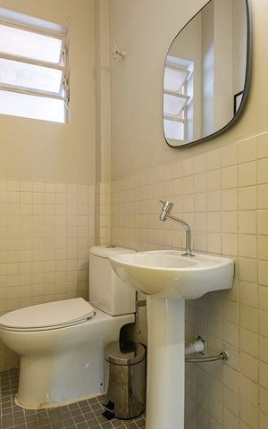 Apartamento à venda com 81m², 2 quartos e sem vaga Apartamento à venda com 81m², 2 quartos e sem vagaLavabo
