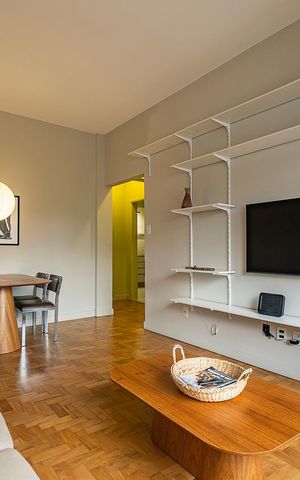 Apartamento à venda com 81m², 2 quartos e sem vaga Apartamento à venda com 81m², 2 quartos e sem vagaSala