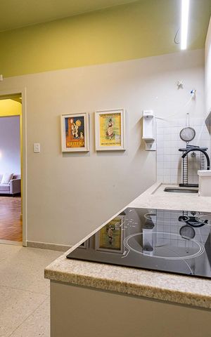 Apartamento à venda com 81m², 2 quartos e sem vaga Apartamento à venda com 81m², 2 quartos e sem vagaCozinha