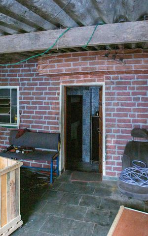 Casa à venda com 40m², 1 quarto e 6 vagasQuintal