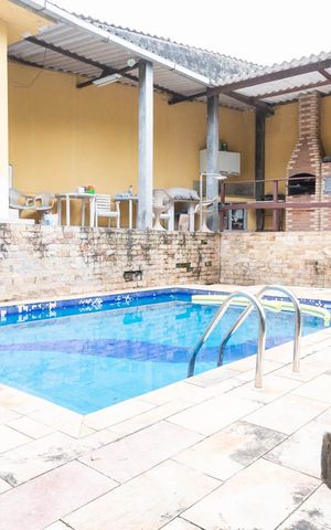 Casa à venda com 300m², 3 quartos e 1 vagaQuintal