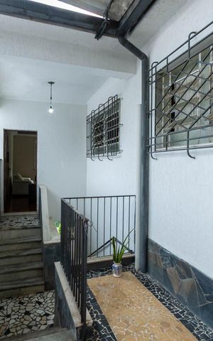 Casa à venda com 300m², 3 quartos e 1 vagaQuintal