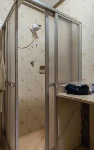 Casa à venda com 300m², 3 quartos e 1 vagaBanheiro (primeiro andar)