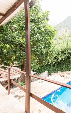 Casa à venda com 300m², 3 quartos e 1 vagaQuintal