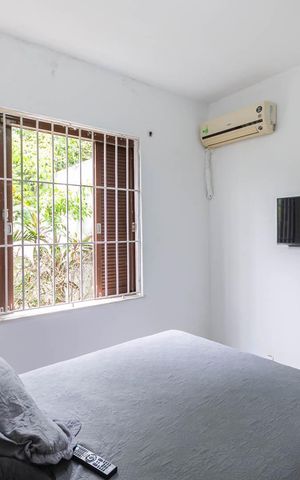 Casa à venda com 300m², 3 quartos e 1 vagaQuarto (primeiro andar)
