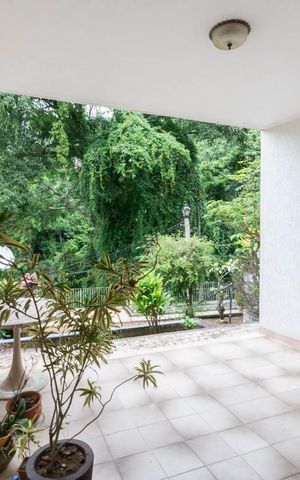 Casa à venda com 300m², 3 quartos e 1 vagaQuintal