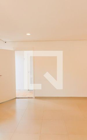 Apartamento à venda com 28m², 1 quarto e sem vaga Apartamento à venda com 28m², 1 quarto e sem vagaÁrea comum