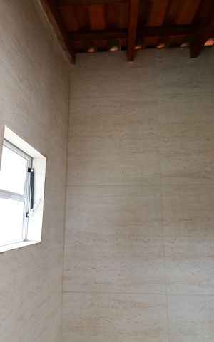 Casa à venda com 100m², 3 quartos e 8 vagasLavabo 2