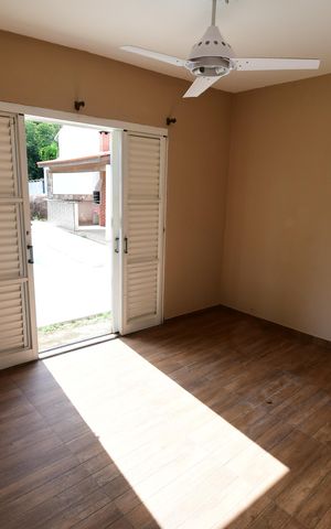 Casa à venda com 100m², 3 quartos e 8 vagasQuarto 3