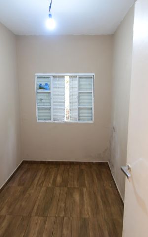 Casa à venda com 100m², 3 quartos e 8 vagasQuarto 2
