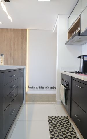 Apartamento à venda com 69m², 2 quartos e 2 vagasCozinha