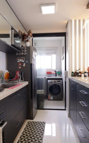 Apartamento à venda com 69m², 2 quartos e 2 vagasCozinha