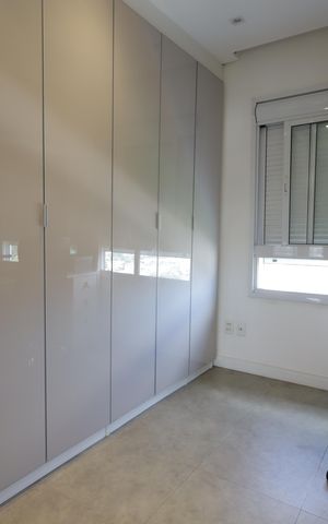 Apartamento à venda com 69m², 2 quartos e 2 vagasEscritório